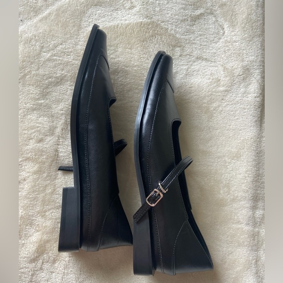 Pointed toe Mary Jane flats - Picture 5 of 5